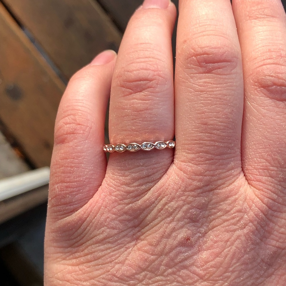 MILGRAIN ROSE GOLD BAND - Picture 6 of 6